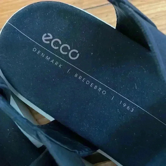 ECCO danish suede elastic slip on sandals 39 NWOB - Picture 2 of 8